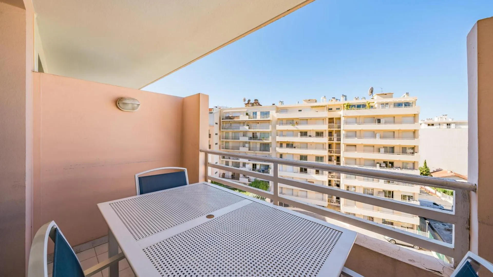 Apartment 2 Pieces Avec Terrasse, Vue Mer, Piscine - Proche Palais Et Croisette Cannes